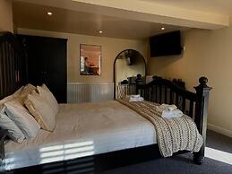 The Five Bells Inn