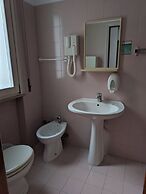 Hotel Plaza Rooms & Coffee - Adults Friendly