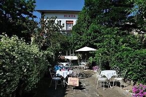 Hotel Plaza Rooms & Coffee - Adults Friendly