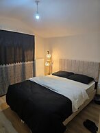 Do Not Disturb Apart Suites