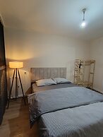 Do Not Disturb Apart Suites