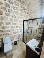 Kasr-i Ahenk Konaği