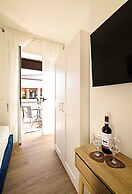 Marty Suites Luxury Rooms
