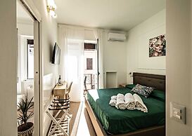 Marty Suites Luxury Rooms