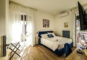 Marty Suites Luxury Rooms