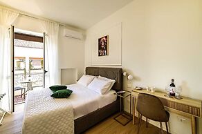 Marty Suites Luxury Rooms