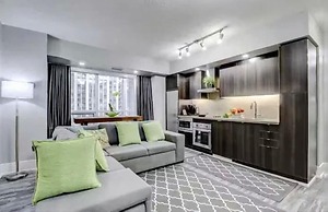 Toronto Icon Suites - CN Tower Downtown