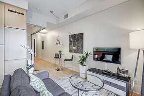 Toronto Icon Suites - CN Tower Downtown