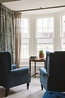 Moore Lodge