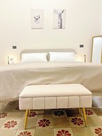 Flame B&B - Elegant Rooms
