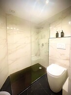 Flame B&B - Elegant Rooms