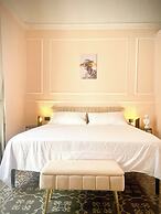 Flame B&B - Elegant Rooms