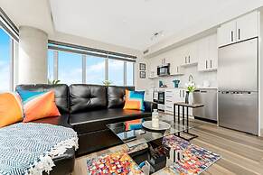 Newly Built Modern Condo With Stunning City Views