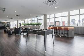 Newly Built Modern Condo With Stunning City Views