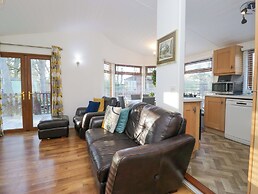 6 Waterside