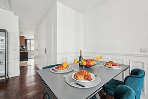 Stylish 3BR Near Tuileries Gardens