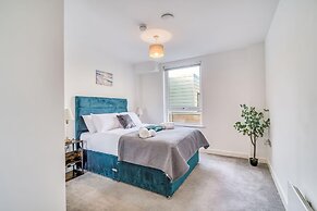 Apartment 422