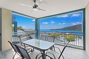 Whitsunday's, spa Bath, Beach, Marina, Infinity Pool, Restaurant