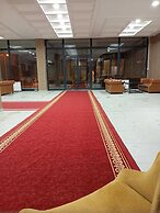 Bayraktepe Snow Hotel