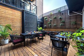 Le Plateau Lofts  Hotel