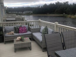 Annalake