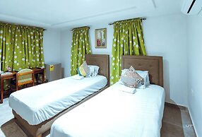 Excelsa Lodge
