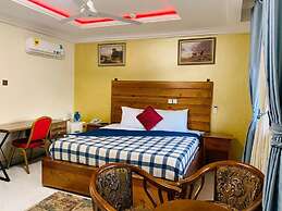 Excelsa Lodge