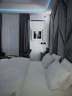 Villa Hills Hotel