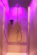 Noah Gate Hotel & Suites