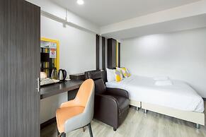 Riski Residence Bangbuathong