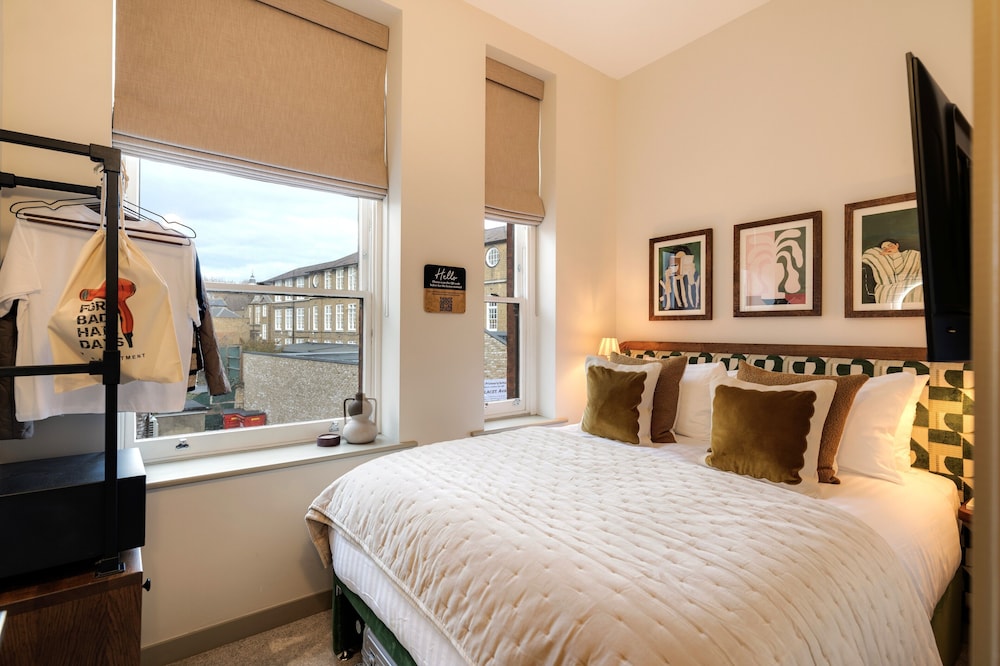 Tower Bridge Road Your Apartment