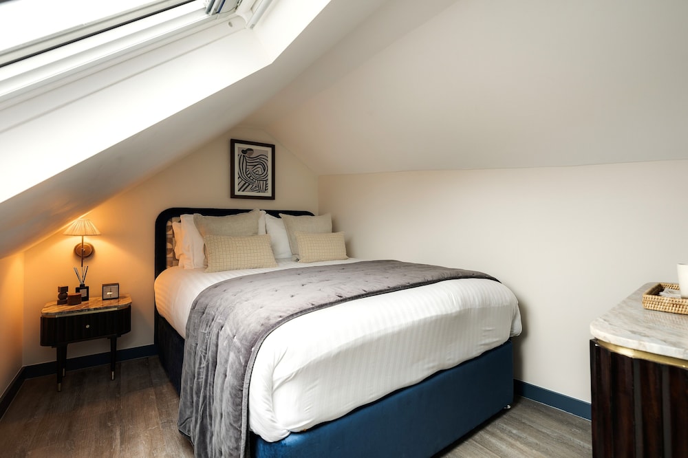 Tower Bridge Road Your Apartment