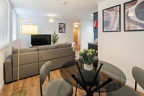 City Point Apartments by Guestz