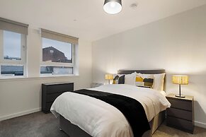 City Point Apartments by Guestz