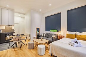 Charming & Modern Studio Center of Paris
