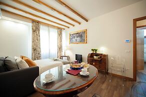 Casa Sorelle Flo - Flo Apartments