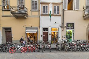 Pitti - Flo Apartments, Charme su Piazza Pitti