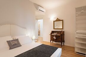 Accademia - Flo Apartments