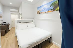 A CASA TUA