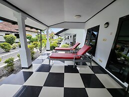 Bugbug Beach Resort