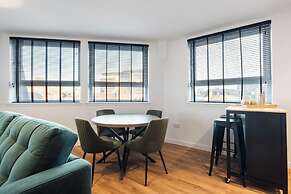City Point Apartment By Guestz