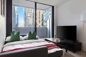 Central 2BR Apt by Melbourne Central, City Views
