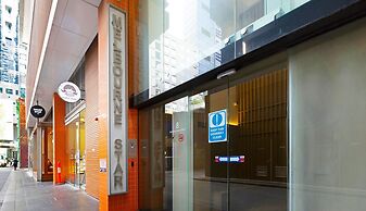 Central 2BR Apt by Melbourne Central, City Views