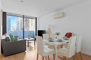 Central 2BR Apt by Melbourne Central, City Views