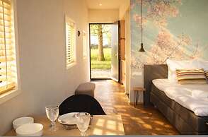 Geau Tiny House Cabin