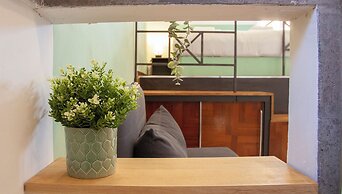 Ton Ton by Ghor