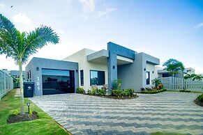 Sun Soaked Paradisiac Escape 3BR