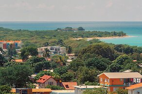 El Combate Oceanview Condos