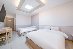 JM HOTEL
