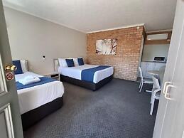 BLUE DIAMOND MOTOR INN